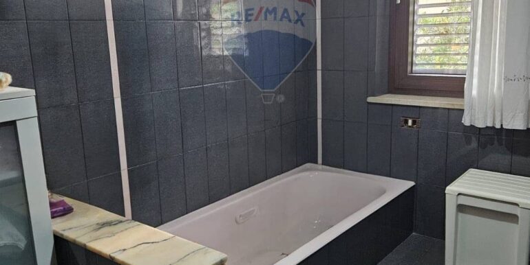 20251211172603-1010005-1