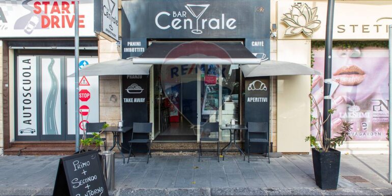 20251211174703-1010085-1