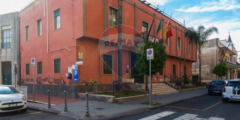 20251211174713-1010085-4