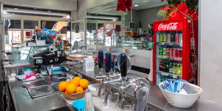 20251211174751-1010085-16