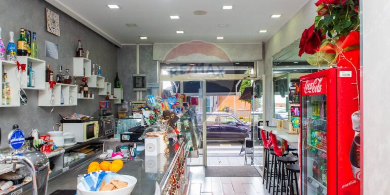 20251211174815-1010085-23