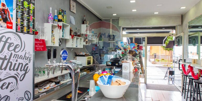 20251211174818-1010085-24