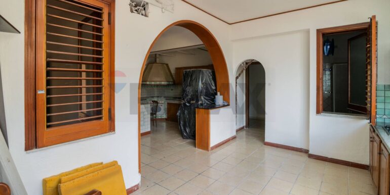 20251211174820-1007866-2