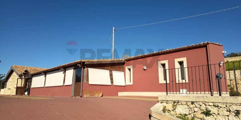 20251211174833-1010068-45