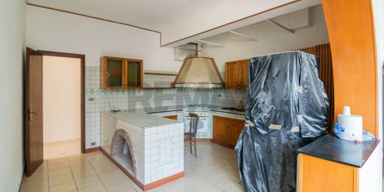 20251211174841-1007866-10