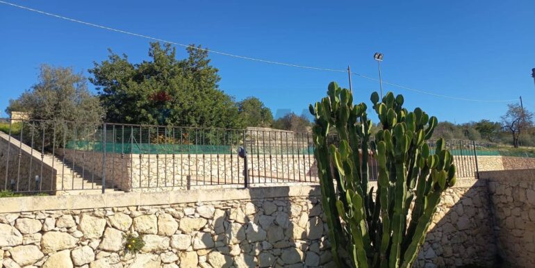 20251211174843-1010068-49