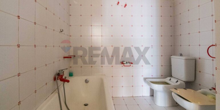 20251211174846-1007866-12