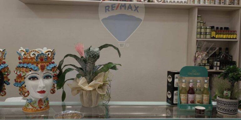 20251211181402-1010099-8