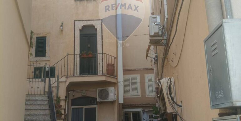 20251211181413-1010099-10