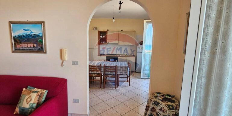 20251211185710-1002538-4