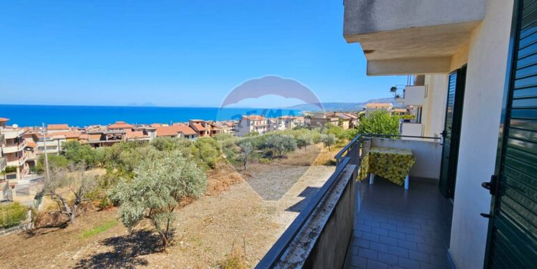 20251211194020-1003572-6