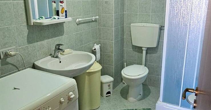 20251211194028-1003572-9