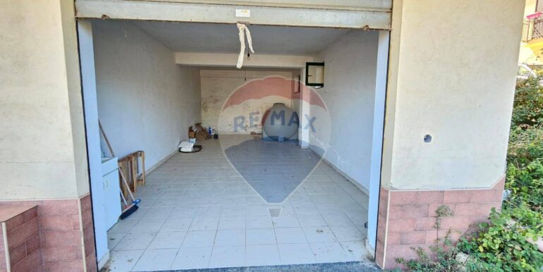 20251211194036-1003572-13