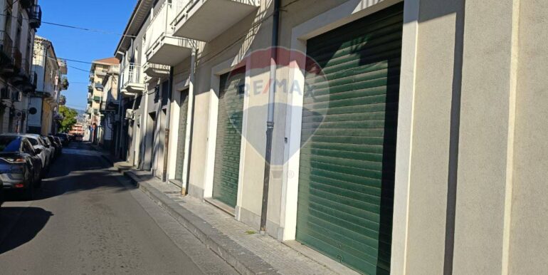 20251211195452-1010117-5