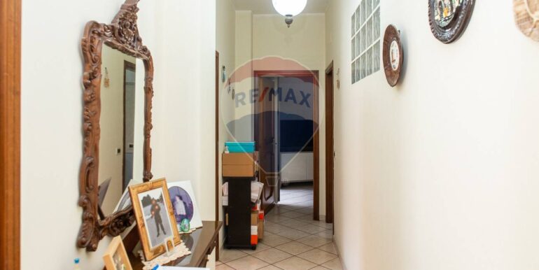 20251211195750-1010111-21