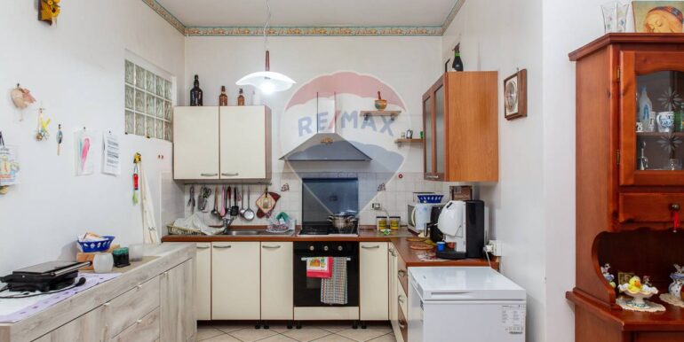 20251211195821-1010111-28