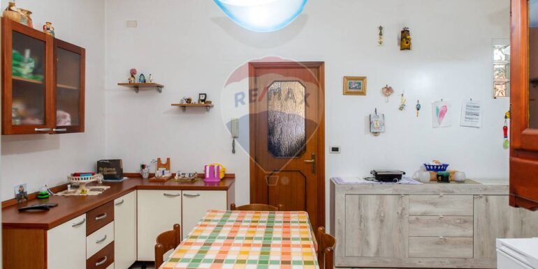 20251211195825-1010111-29