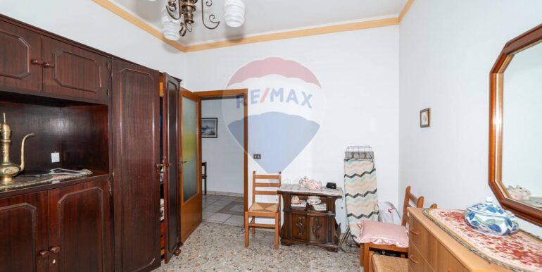 2025121121827-1009894-2