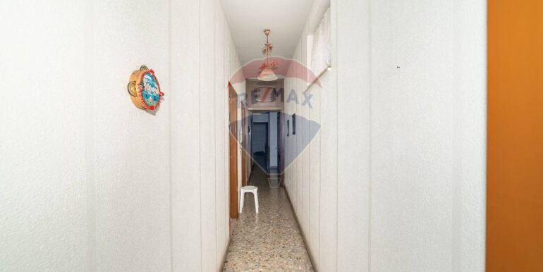 2025121121833-1009894-4