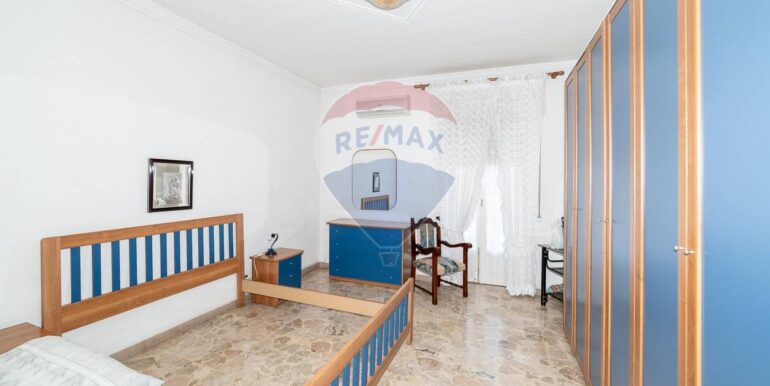 2025121121858-1009894-13