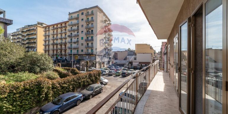 2025121121901-1009894-14