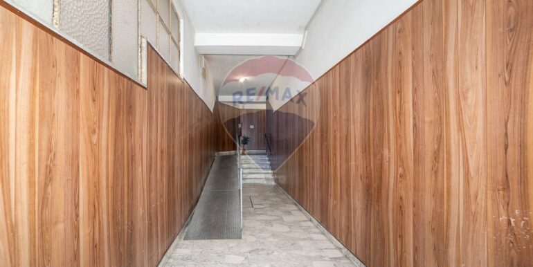 2025121121910-1009894-17