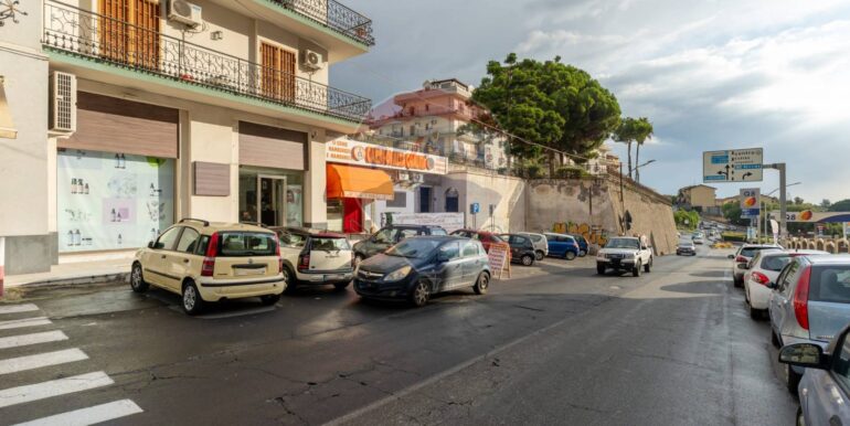 2025121193505-1007988-4