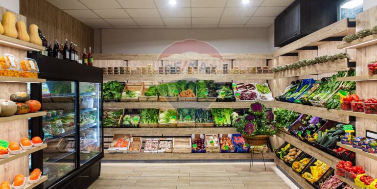 20251212111047-1010141-14