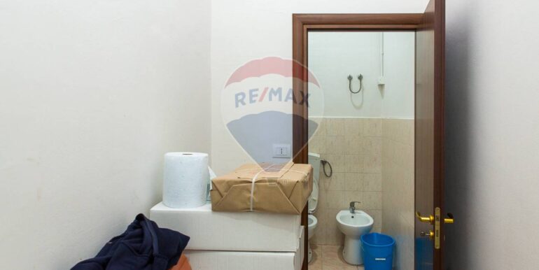 20251212111056-1010141-17