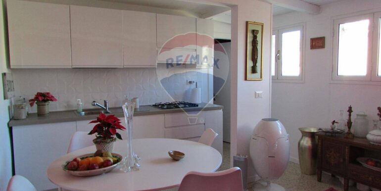 20251212115306-1010172-2