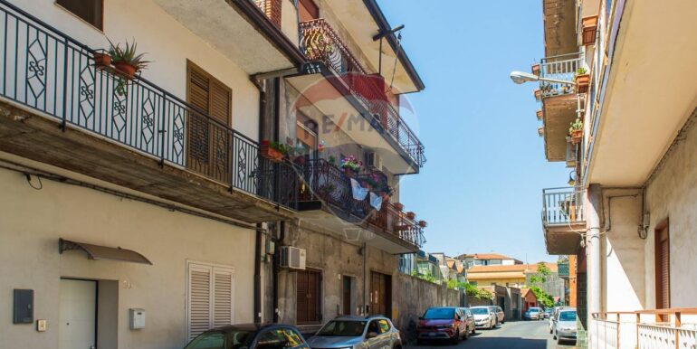 20251212152105-1010265-2