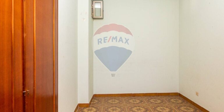 20251212152106-1010265-12