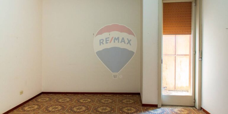 20251212152106-1010265-14