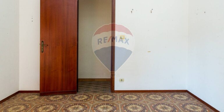 20251212152106-1010265-15