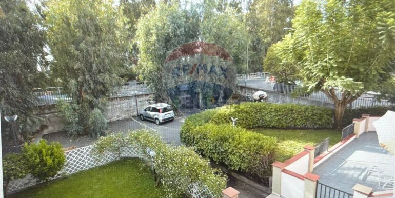 20251212154804-1010272-8