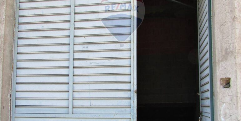 20251212162349-1010280-8