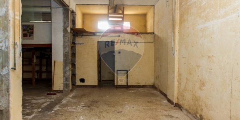 20251212174617-1010305-8