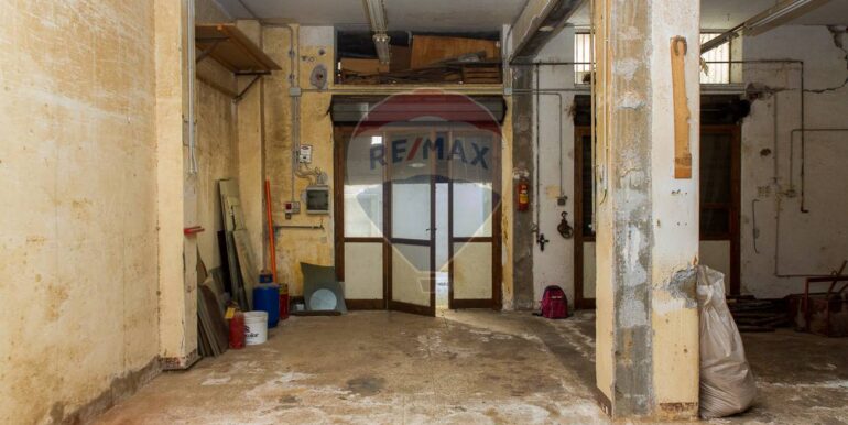 20251212174622-1010305-10