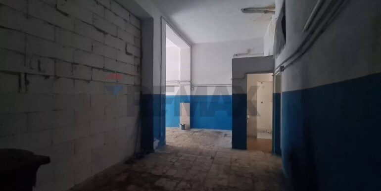 20251212185649-1010328-7