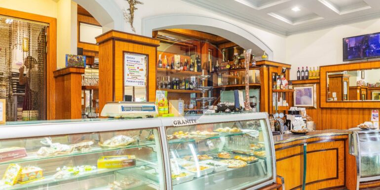 20251212200509-1010376-27