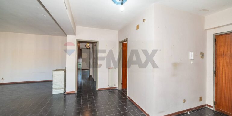 20251214185135-975587-9