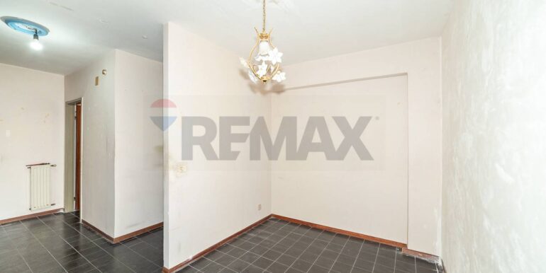 20251214185142-975587-11