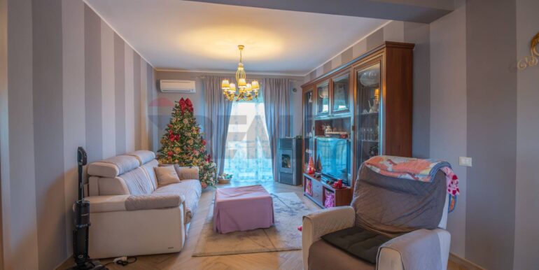 20251215104302-1010151-5