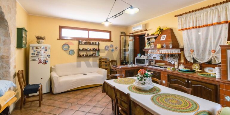 20251215105440-964785-20