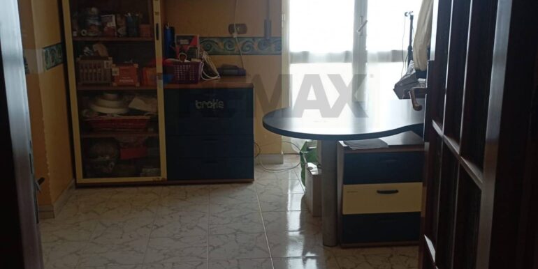 20251215121026-1010602-12