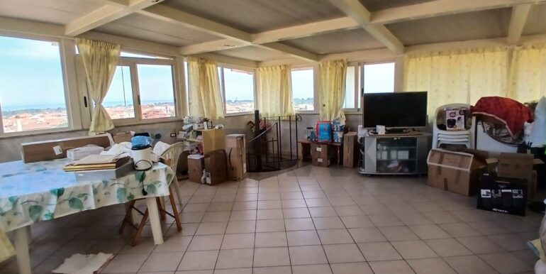 20251215163405-1010649-4