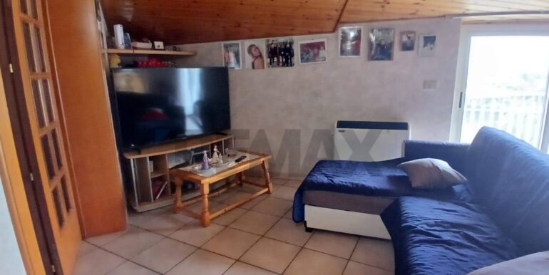 20251215163407-1010649-22