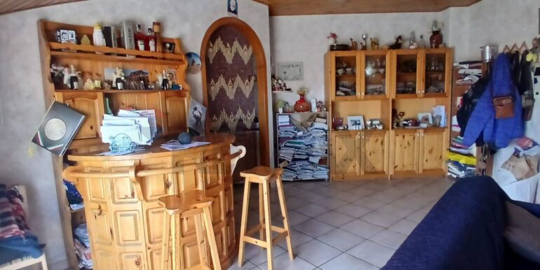 20251215163407-1010649-23