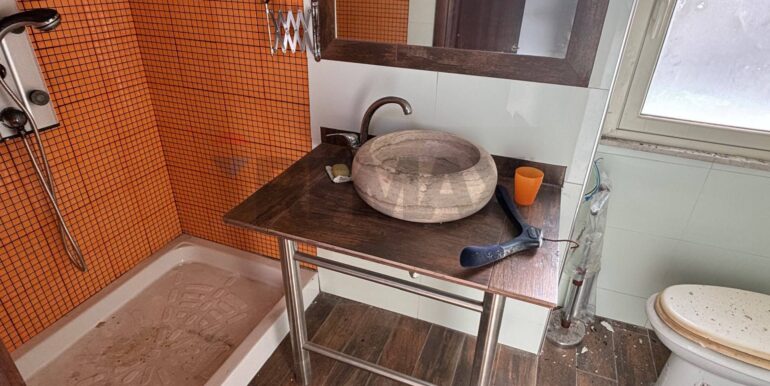 20251215174128-1010120-23