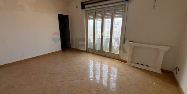 20251215174200-1010120-29